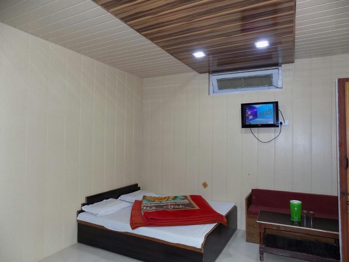 Hotel Neelam Raj Nainital Exterior foto